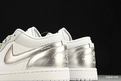 Hyperoad Jordan Low Tear Away 1 SE Silver 0903